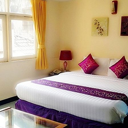 Sawasdee Sukhumvit Inn Bangkok Esterno foto