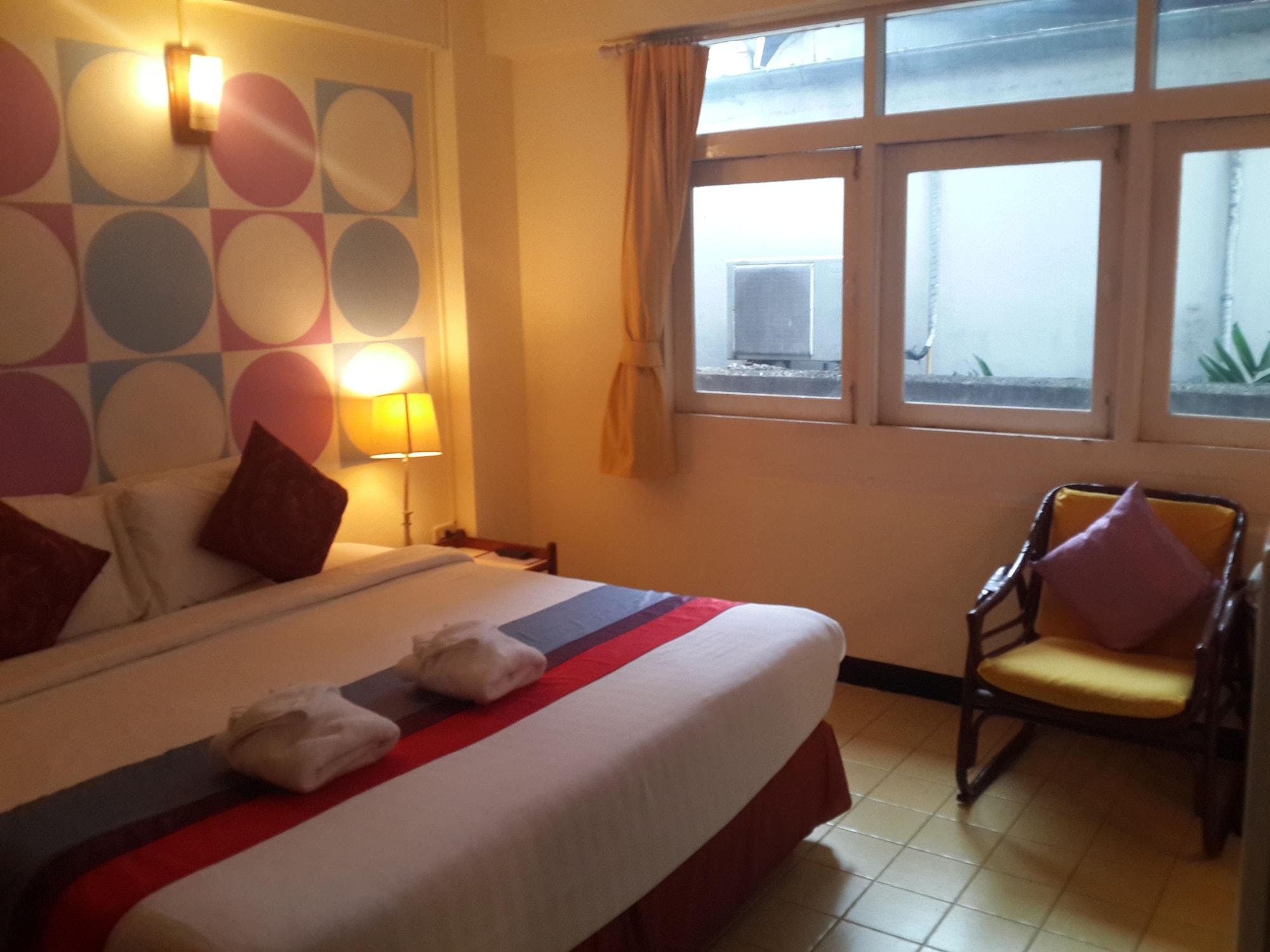 Sawasdee Sukhumvit Inn Bangkok Esterno foto